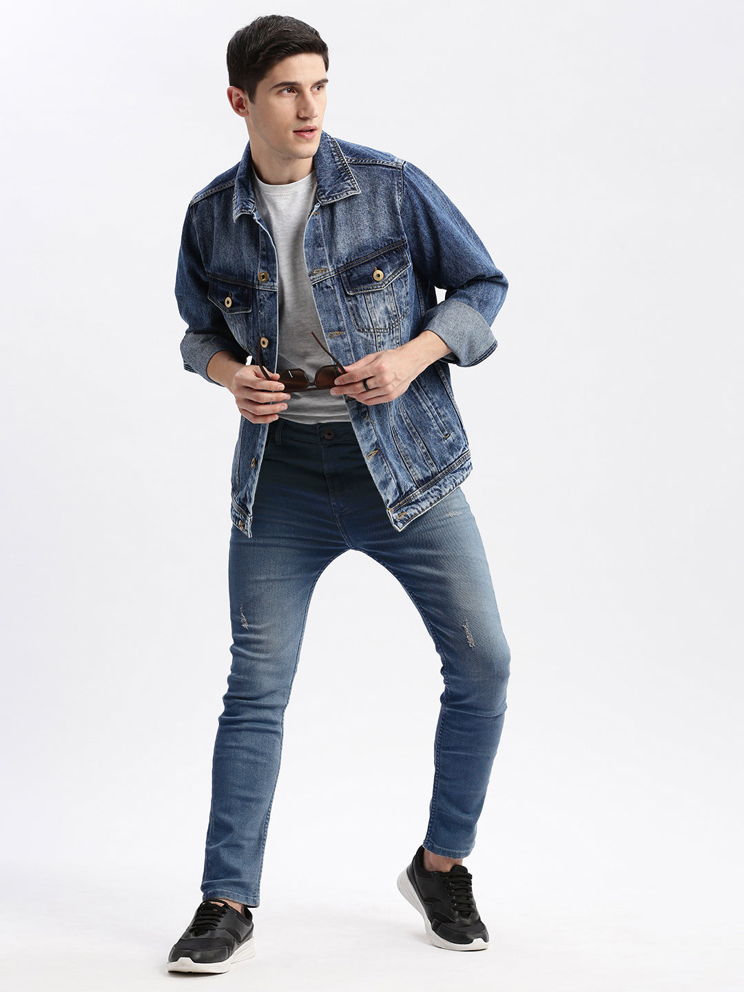 Men Solid Spread Collar Blue Denim Jacket