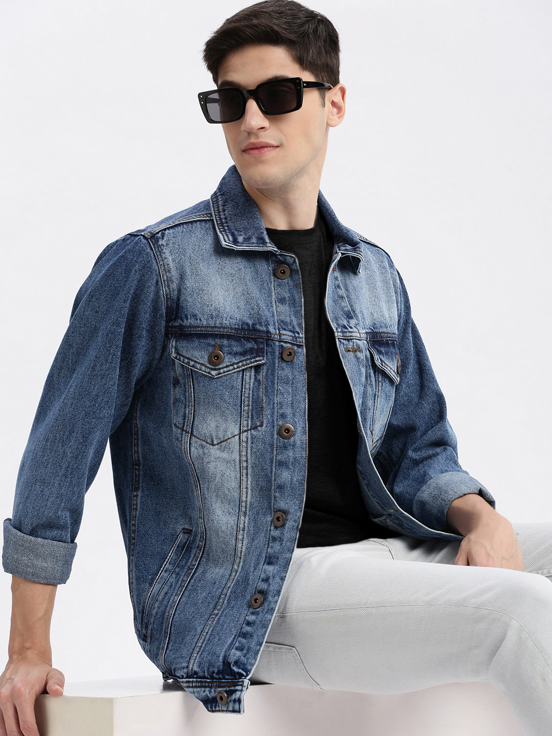 Men Solid Spread Collar Blue Denim Jacket