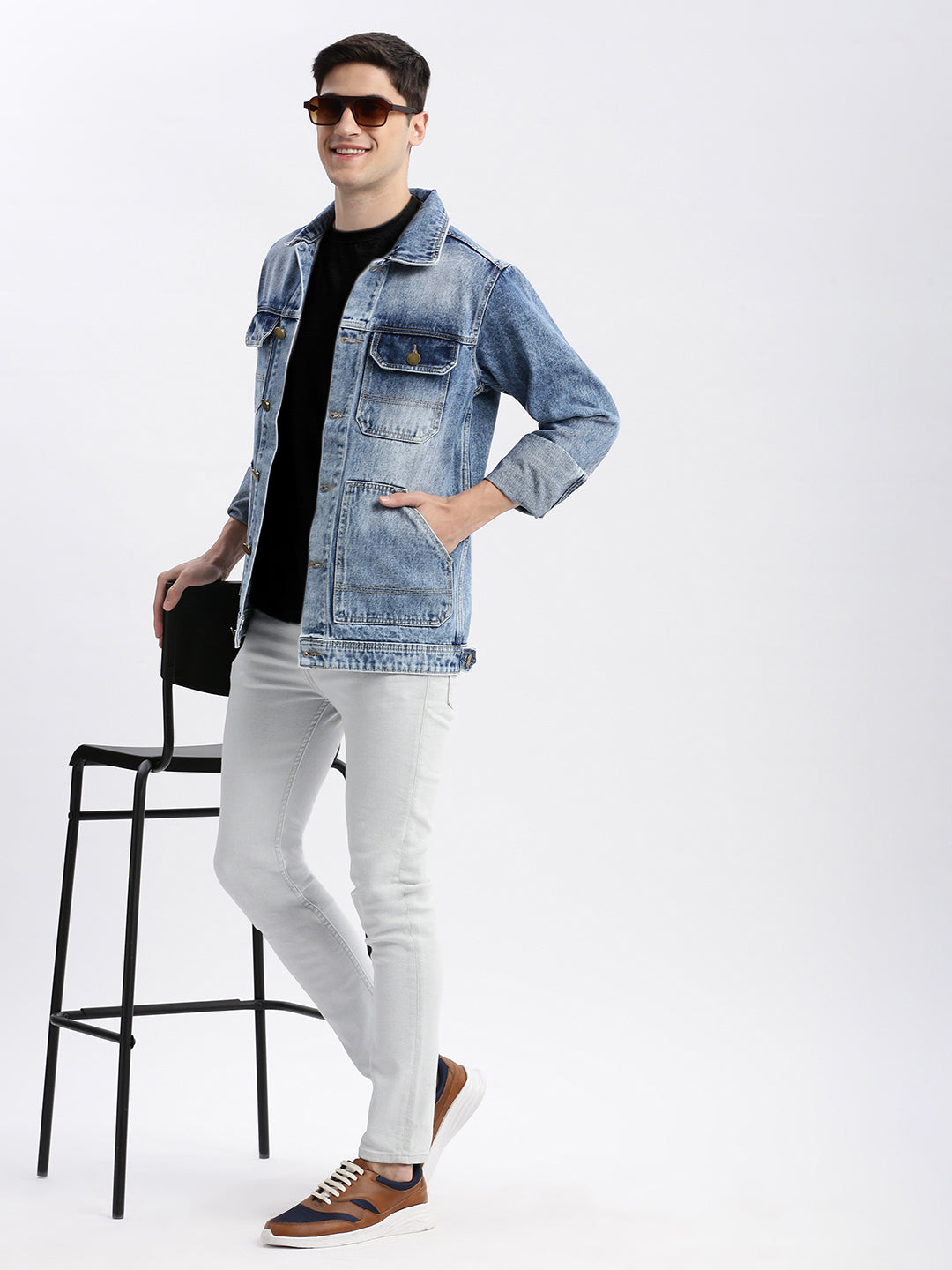 Men Solid Spread Collar Blue Denim Jacket