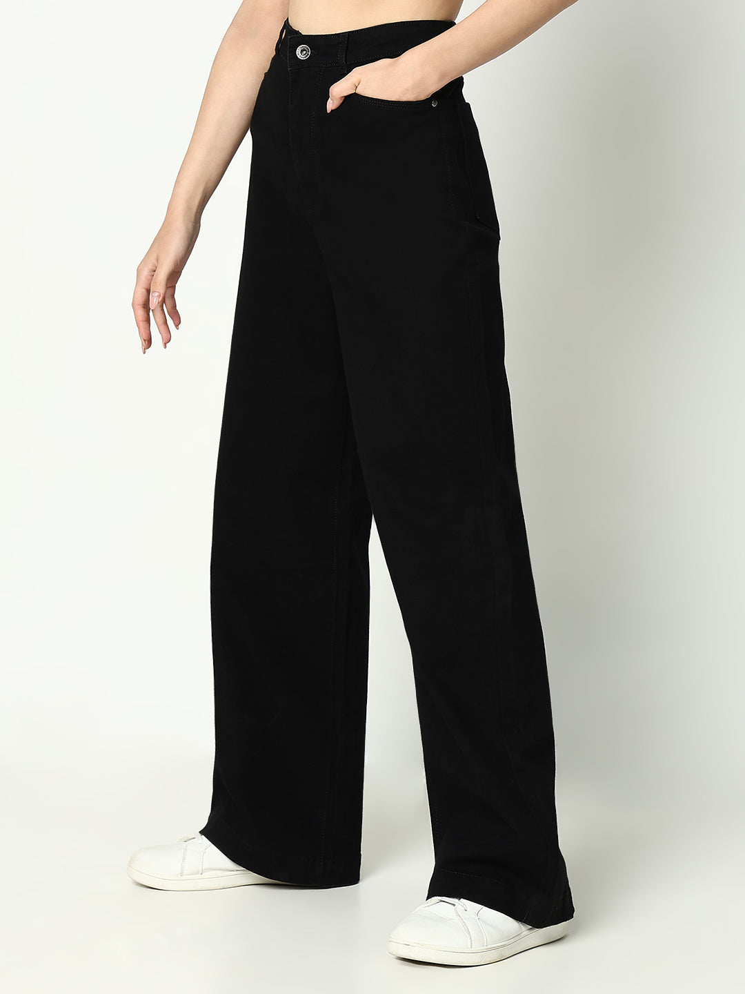 Women Solid Black Wide Leg Jeans