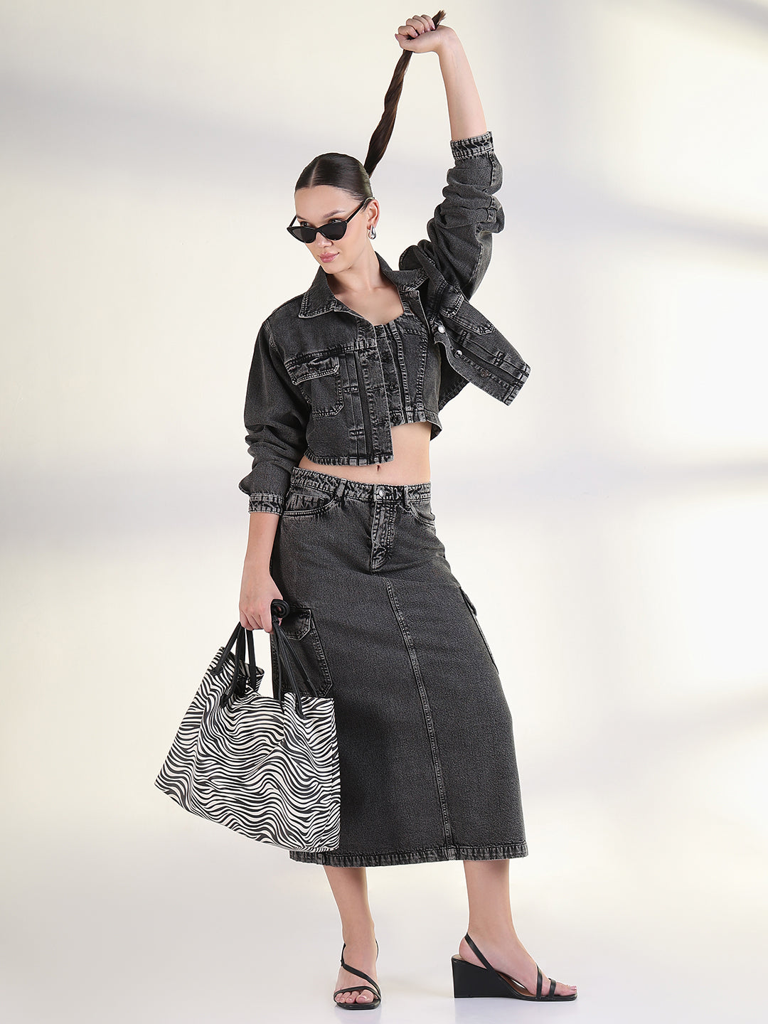 Women's Solid Grey Denim Co-Ords Set with Jacket