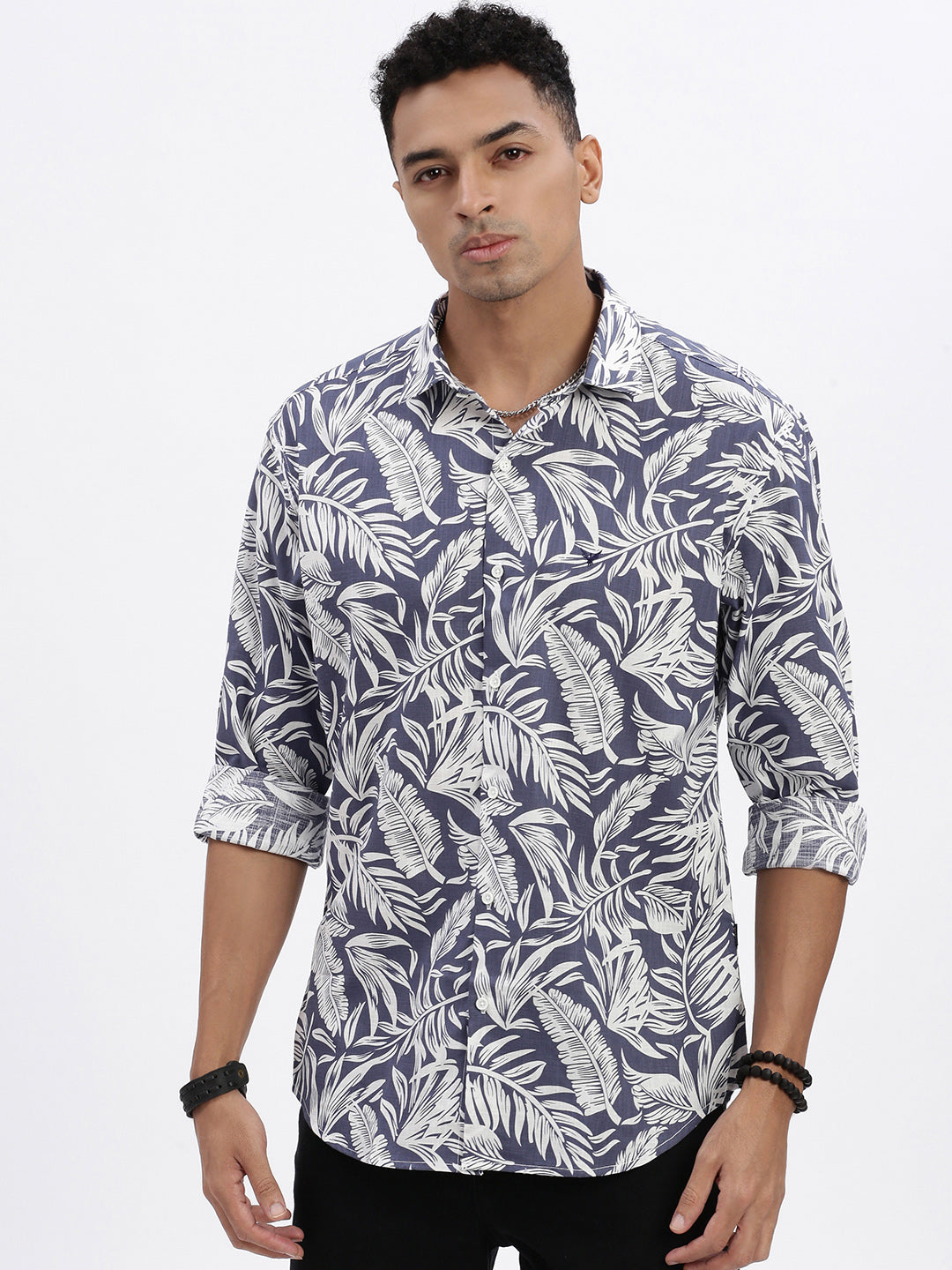 Men Blue Graphic Slim Fit Shirt