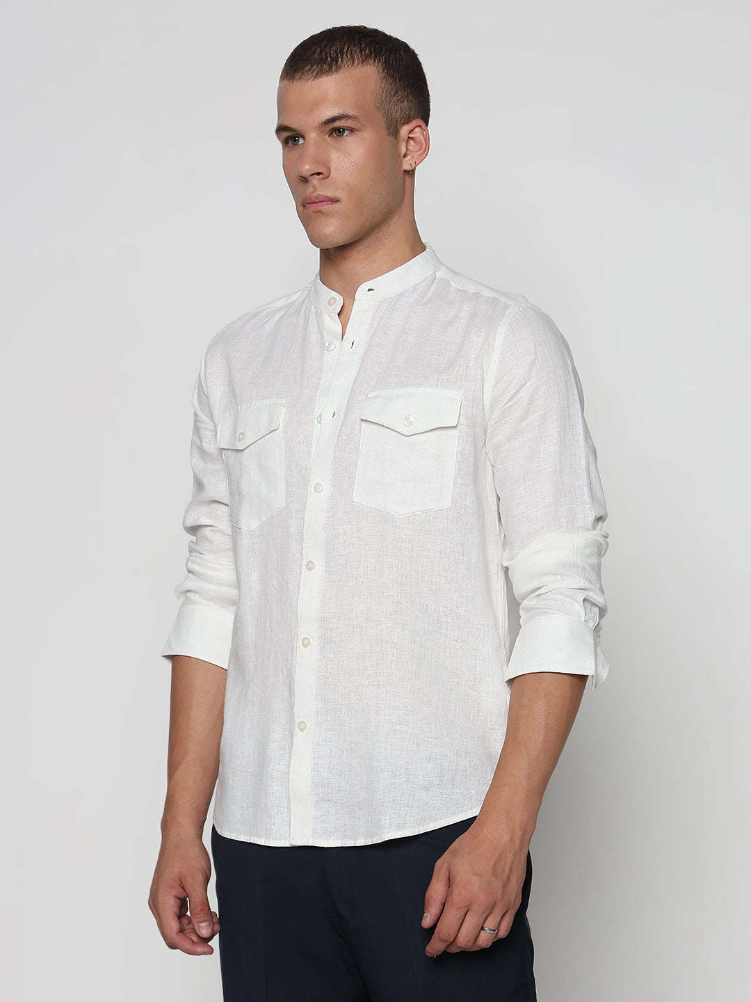 Men's White Mandarin Collar Slim Fit Shirt with Pockets