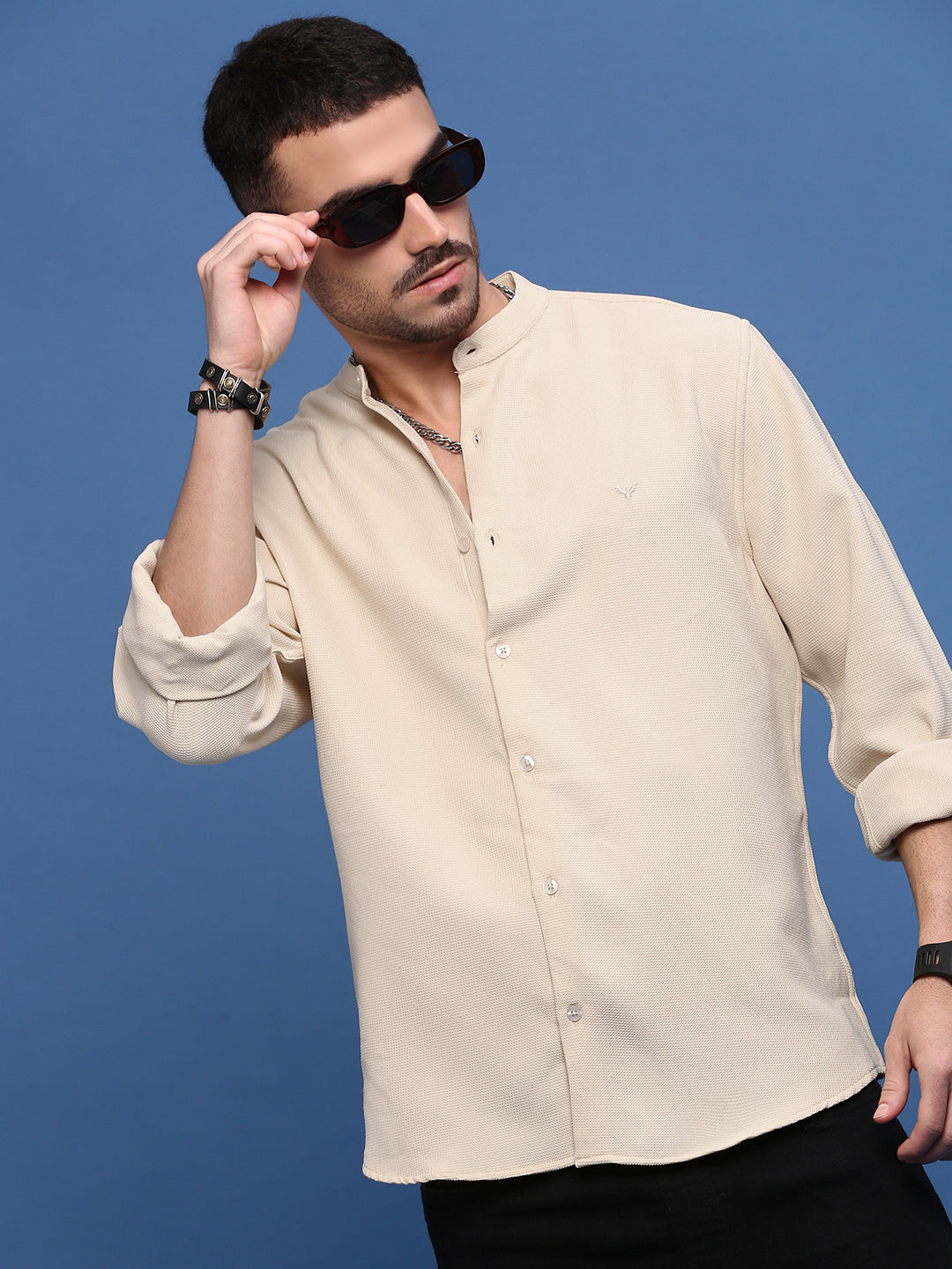 Men Beige Solid Slim Fit Shirt