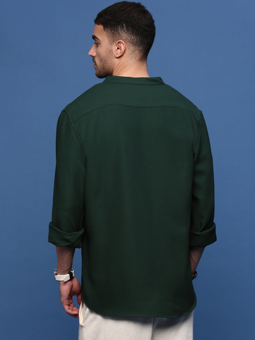 Men Green Solid Slim Fit Shirt