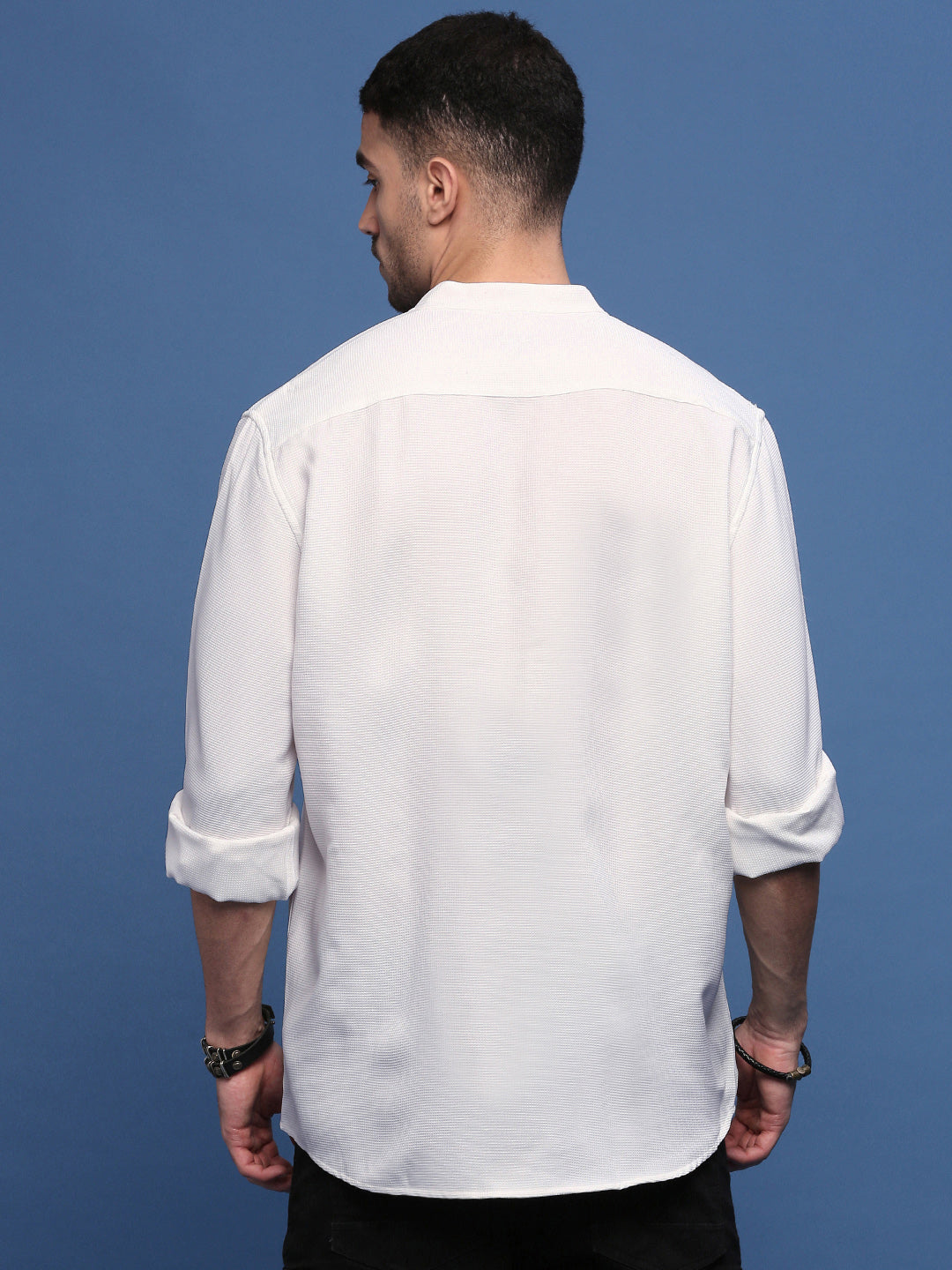 Men White Solid Slim Fit Shirt