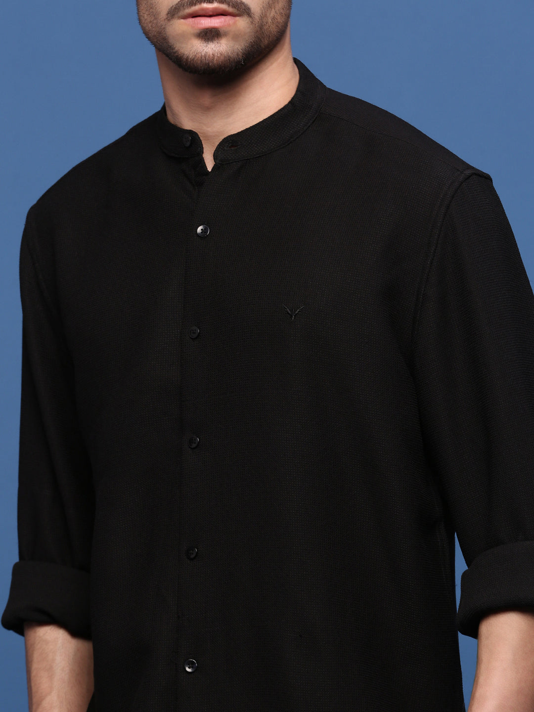 Men Black Solid Slim Fit Shirt