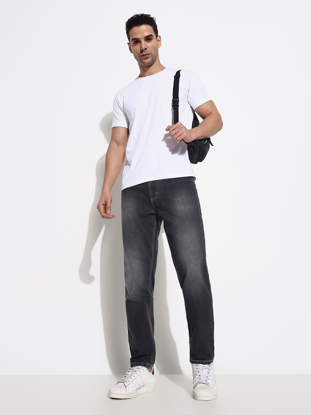 Men Grey Slim Fit Cropped Jeans