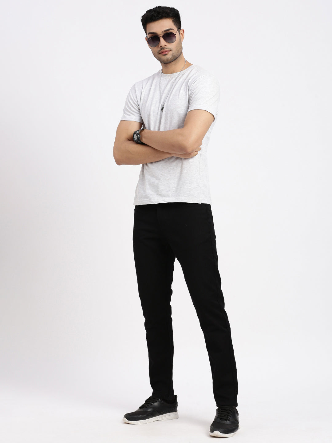 Men Slim Fit Cropped Black Jeans