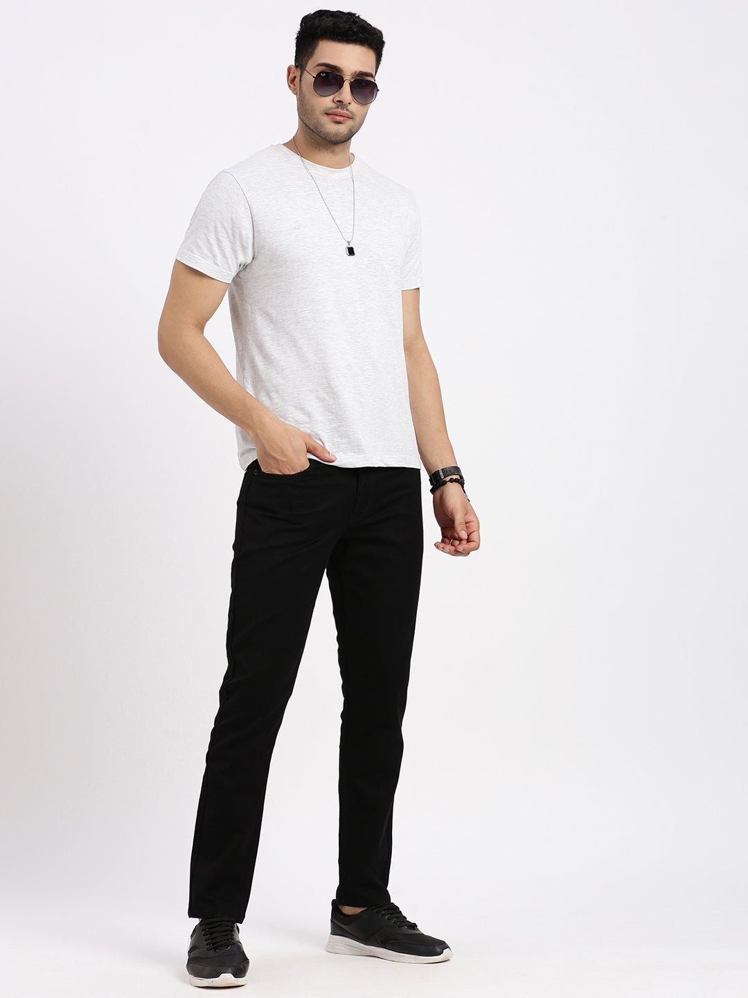 Men Slim Fit Cropped Black Jeans