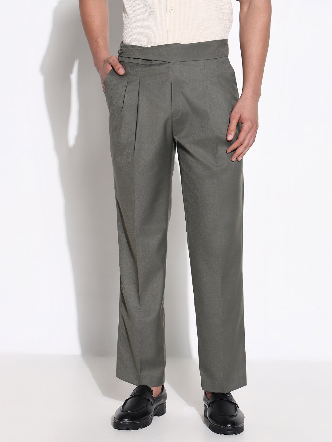 Men Olive Solid Formal Trousers