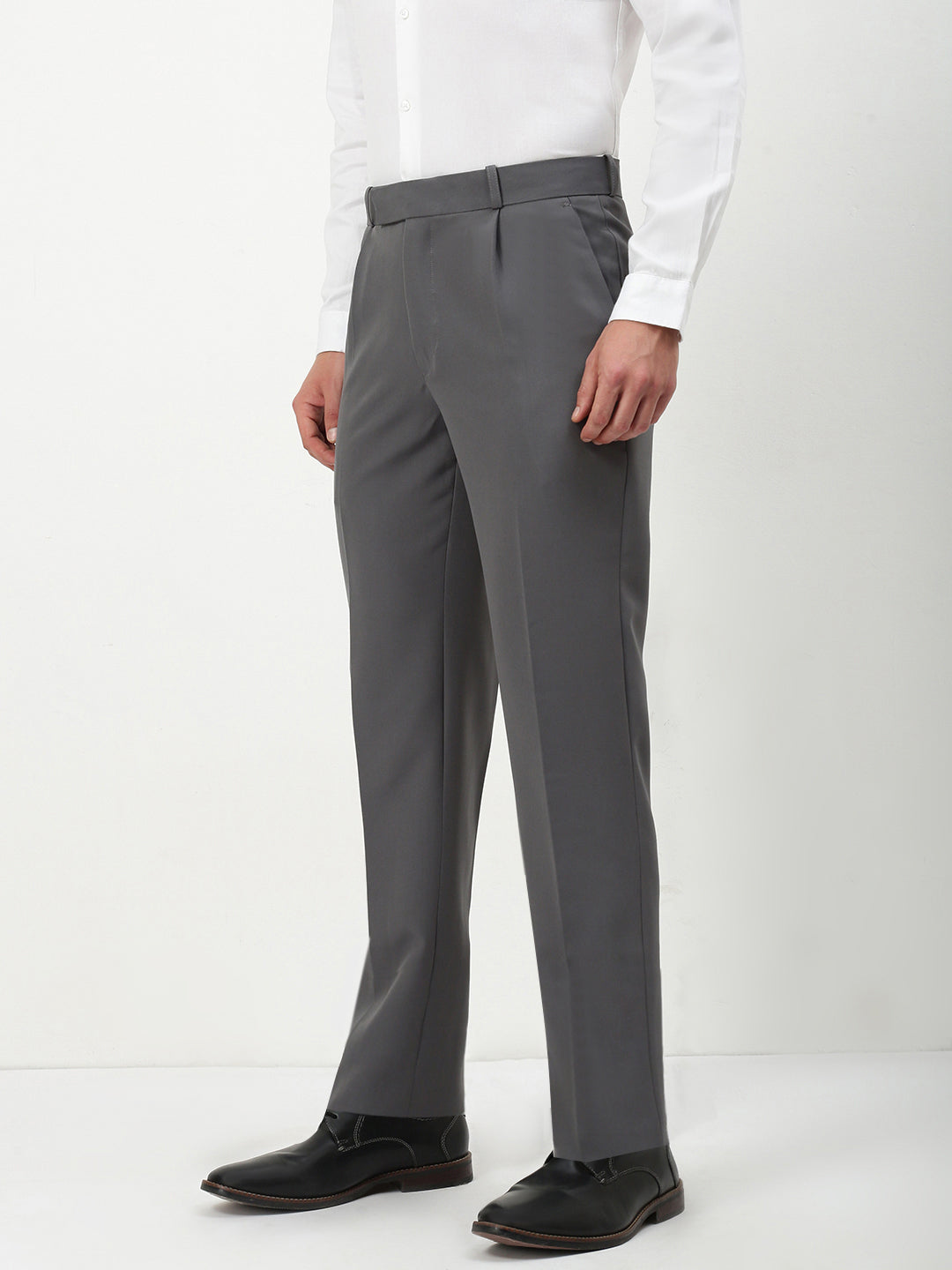 Men Grey Solid Slim Fit Formal Trousers