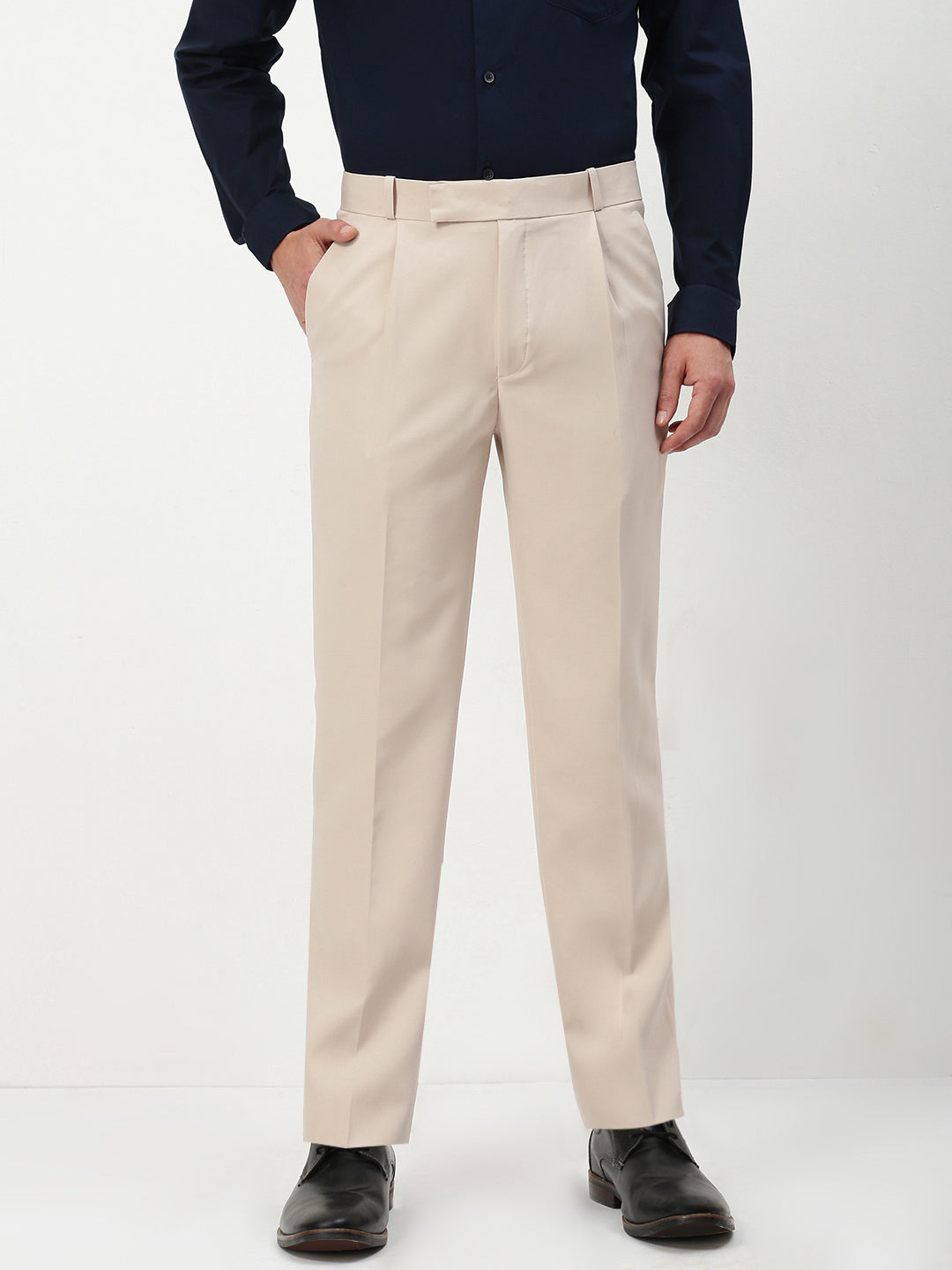 Men Beige Solid Slim Fit Formal Trousers