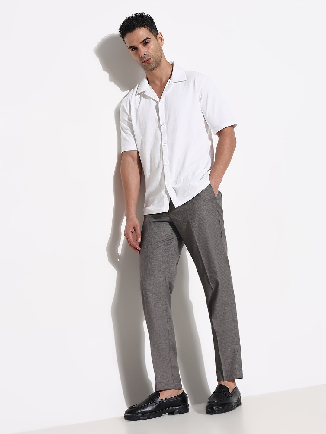 Men Grey Solid Formal Trousers