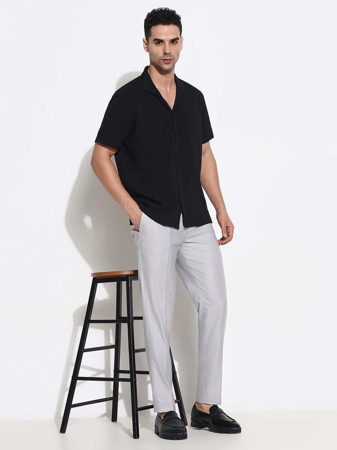 Men Grey Solid Formal Trousers