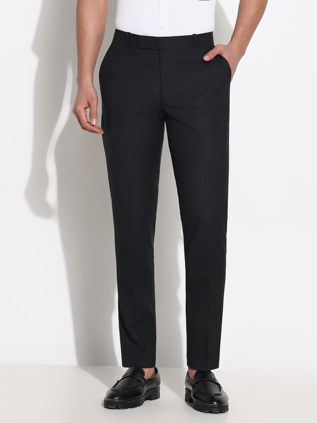 Men Black Solid Formal Trousers