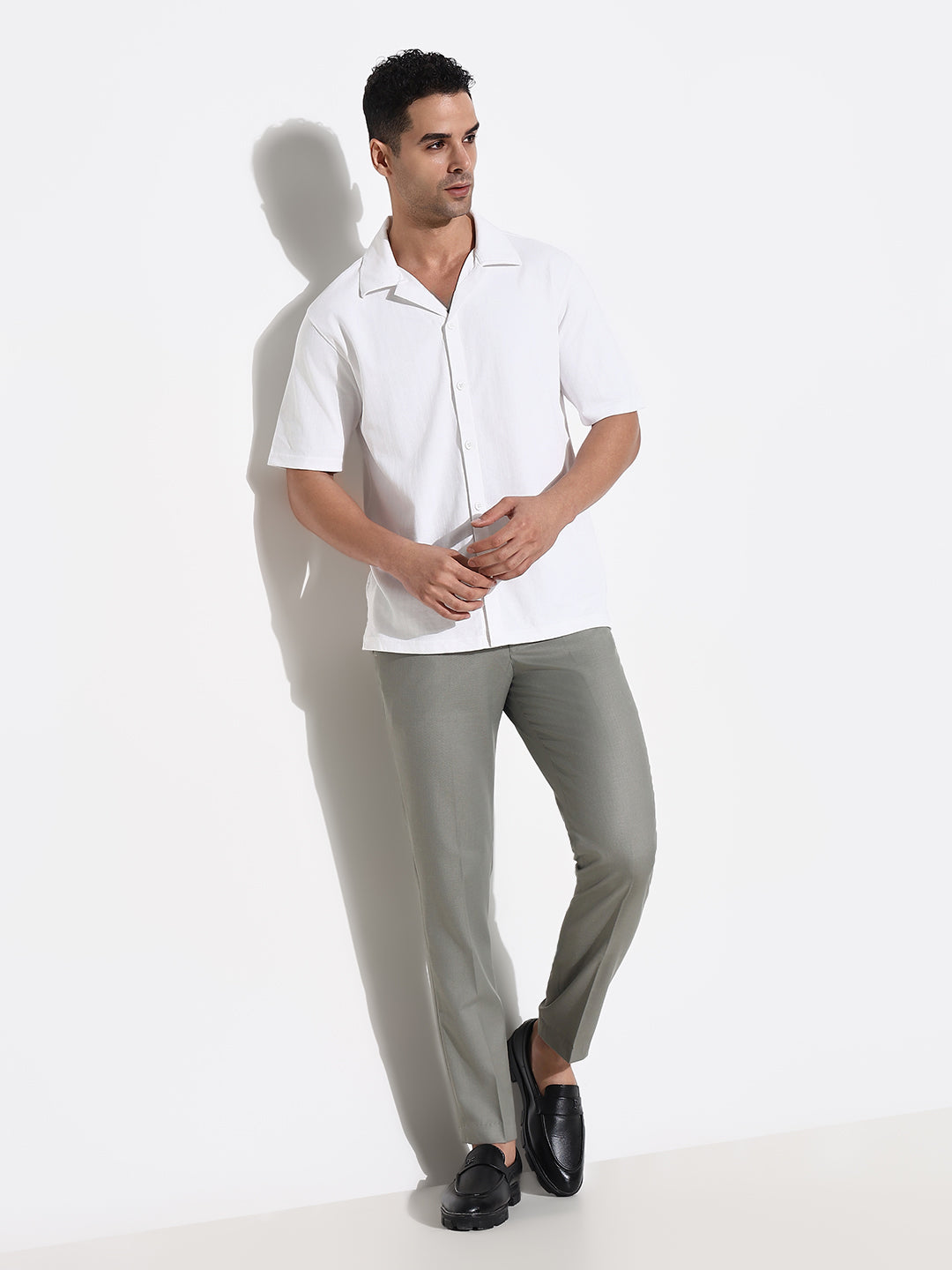 Men Grey Solid Formal Trousers