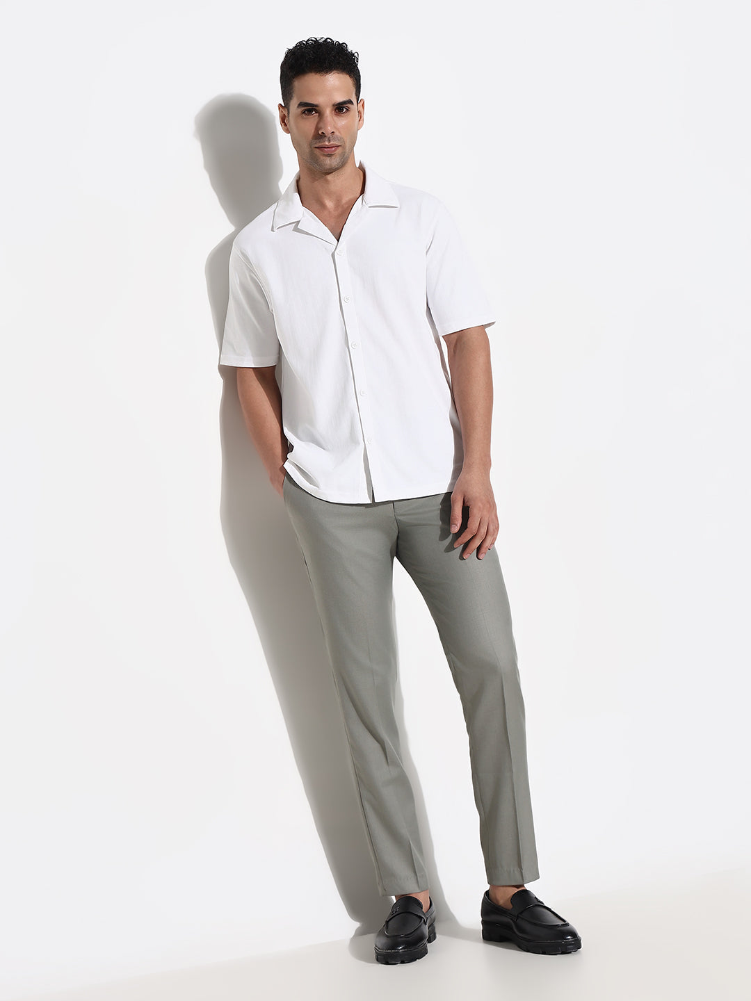 Men Grey Solid Formal Trousers