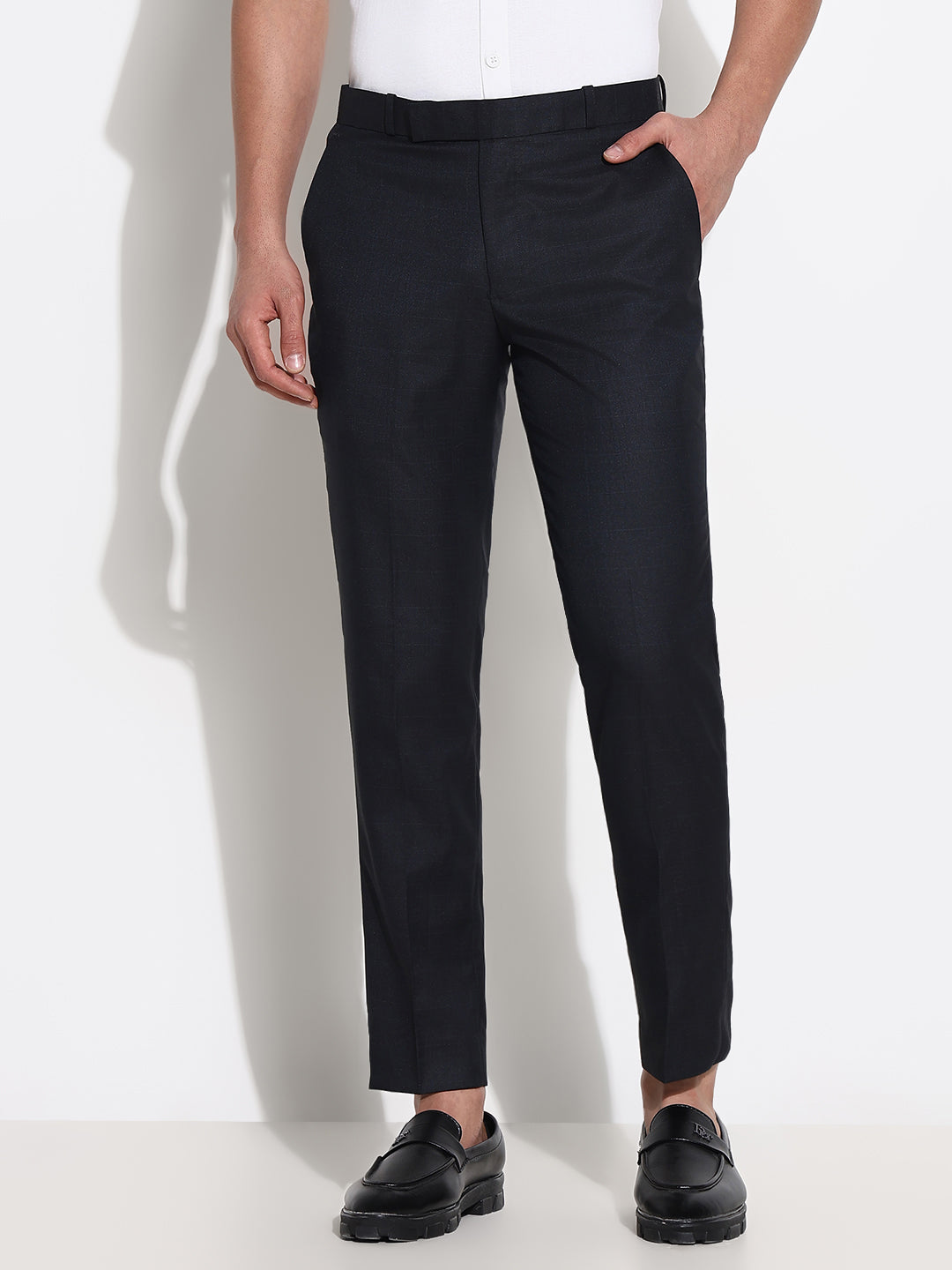 Men Black Solid Formal Trousers