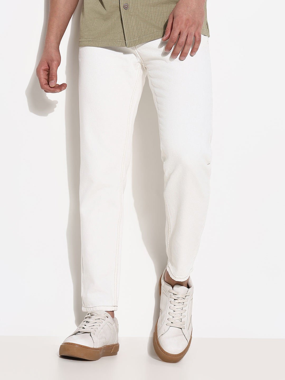 Men White Slim Fit Cropped Jeans