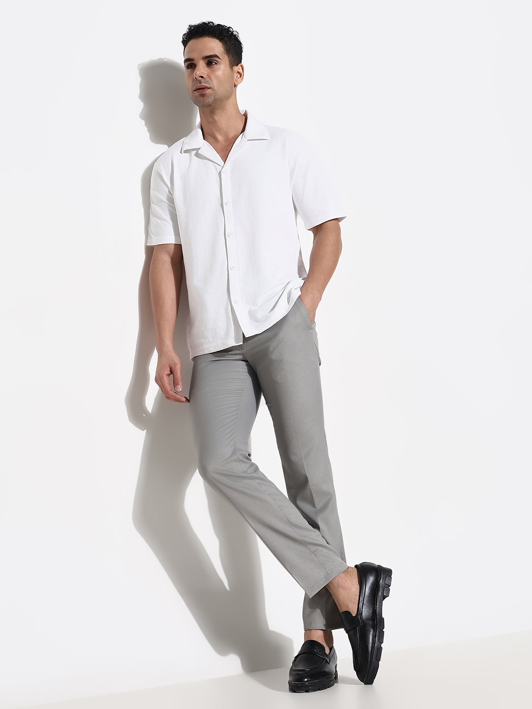 Men Grey Solid Formal Trousers