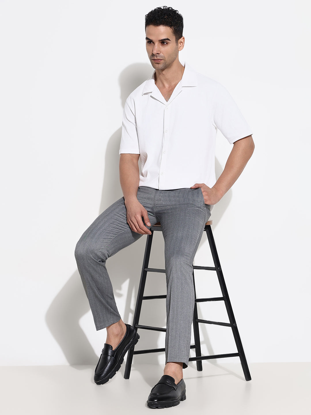 Men Grey Solid Formal Trousers