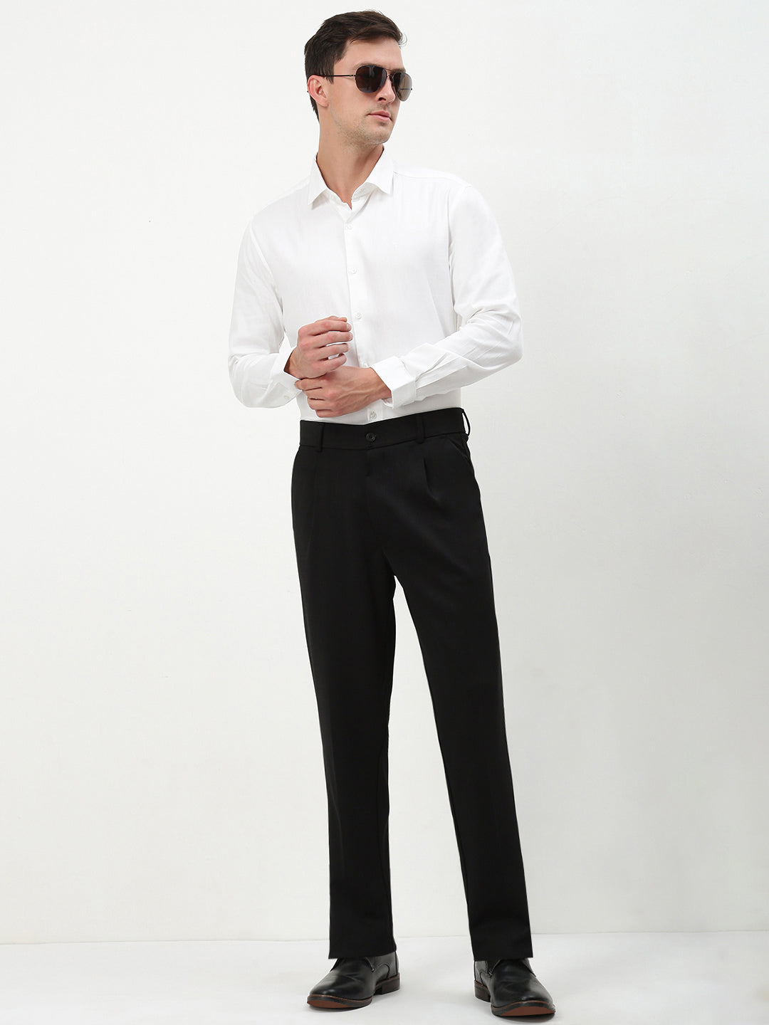 Men Black Solid Formal Trousers