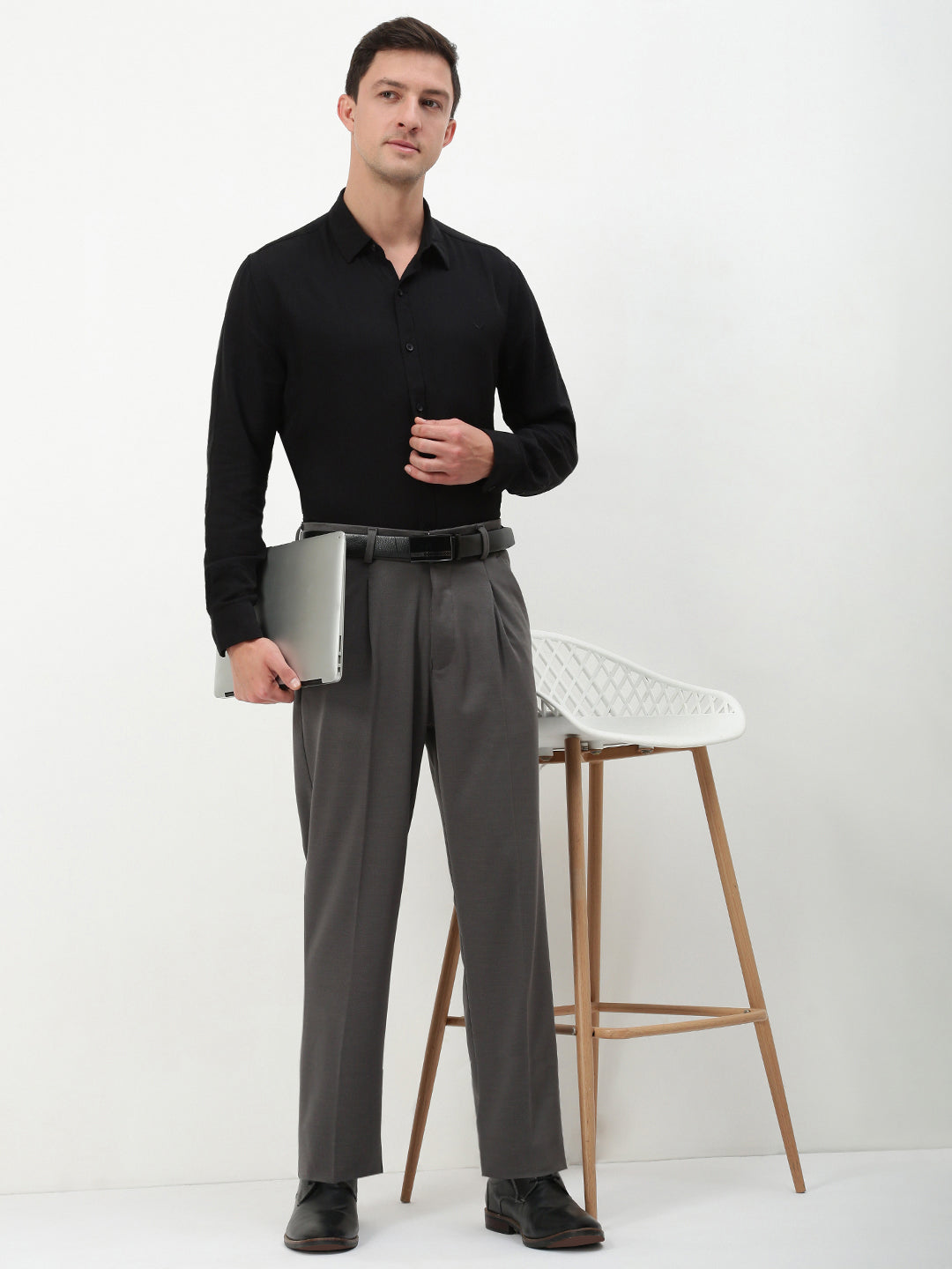 Men Grey Solid Formal Trousers