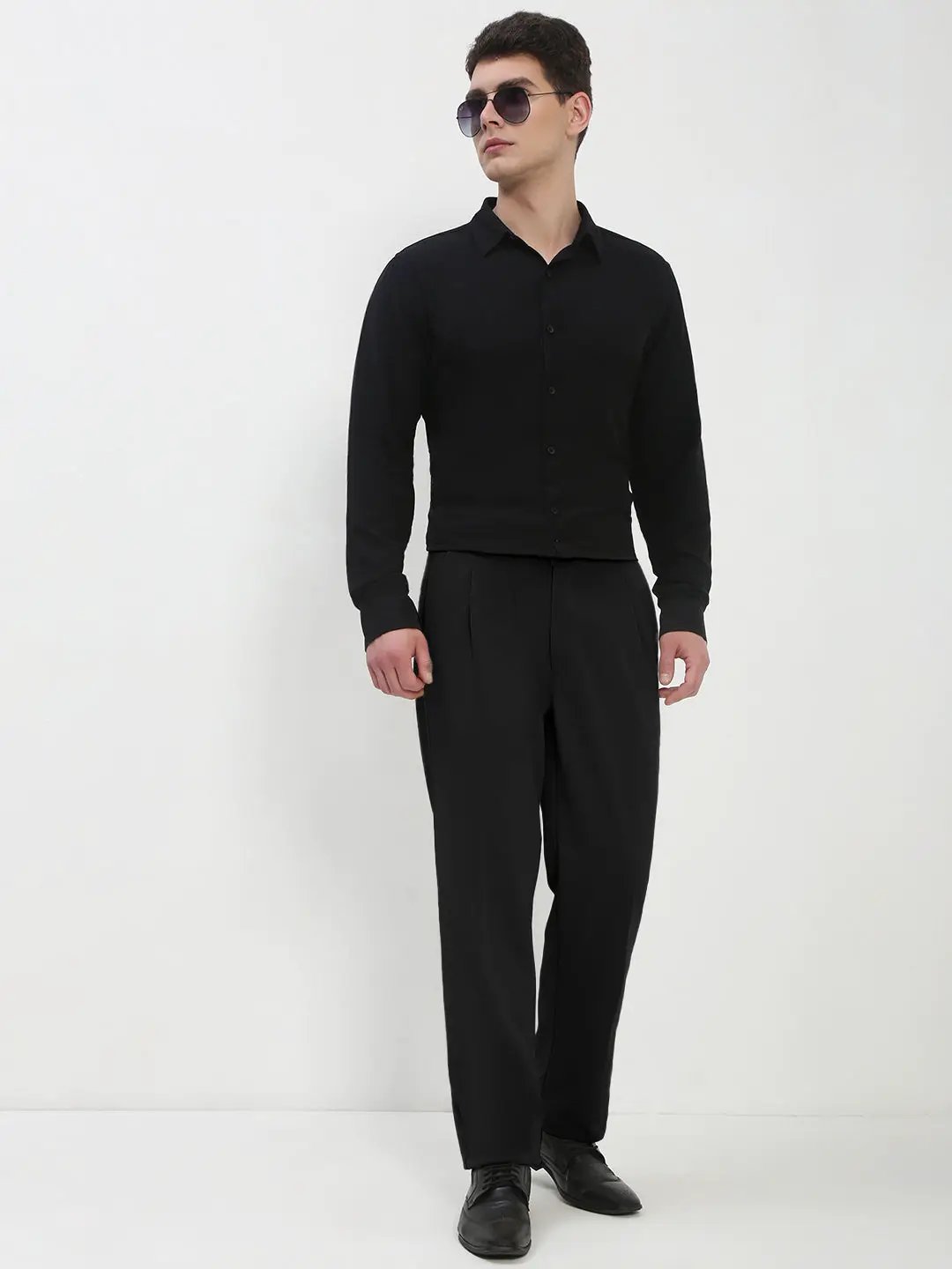 Men's Black Regular Fit Formal Trouser - from SHOWOFFFF