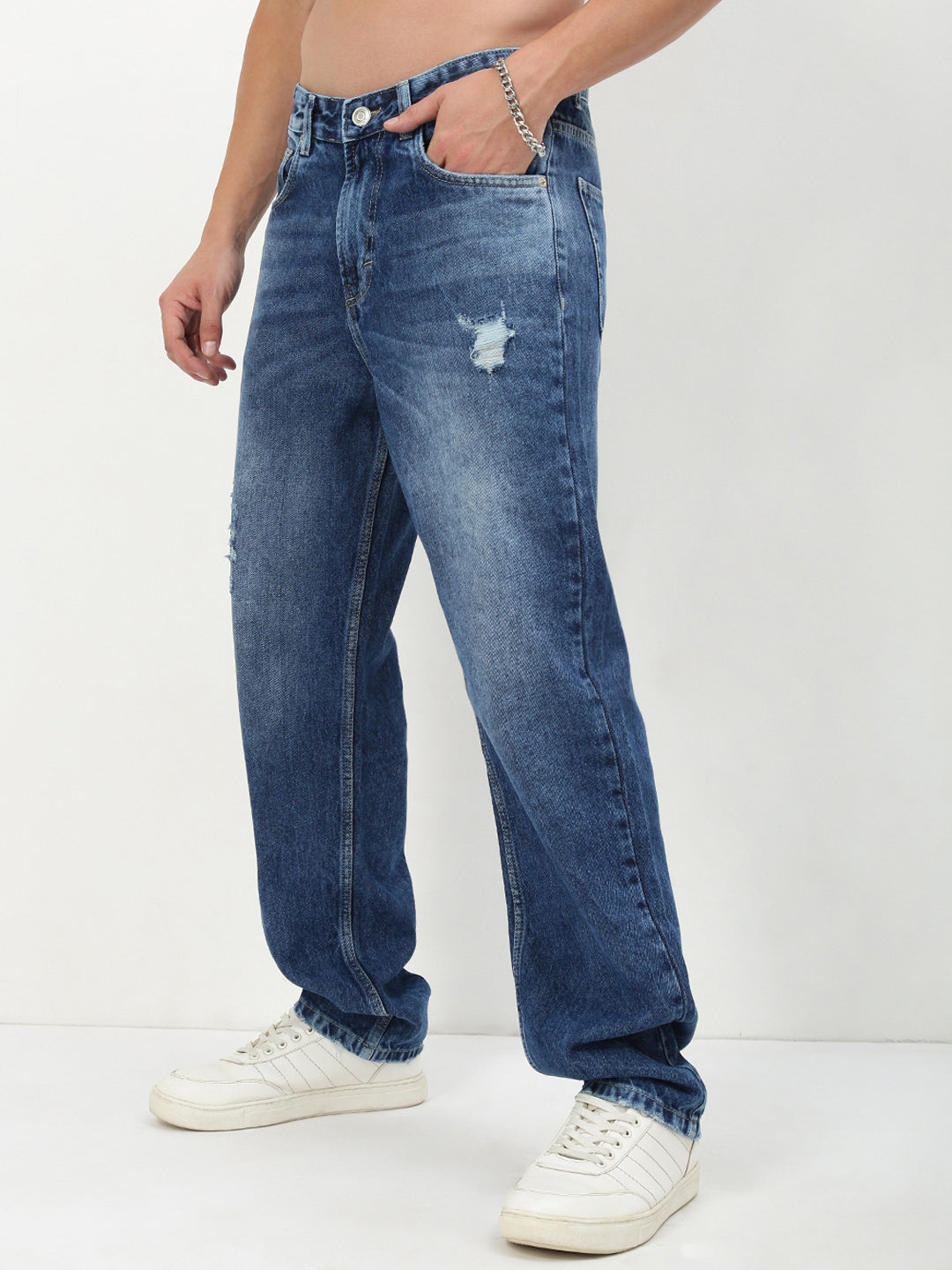 Men Blue Solid Straight Fit Jeans