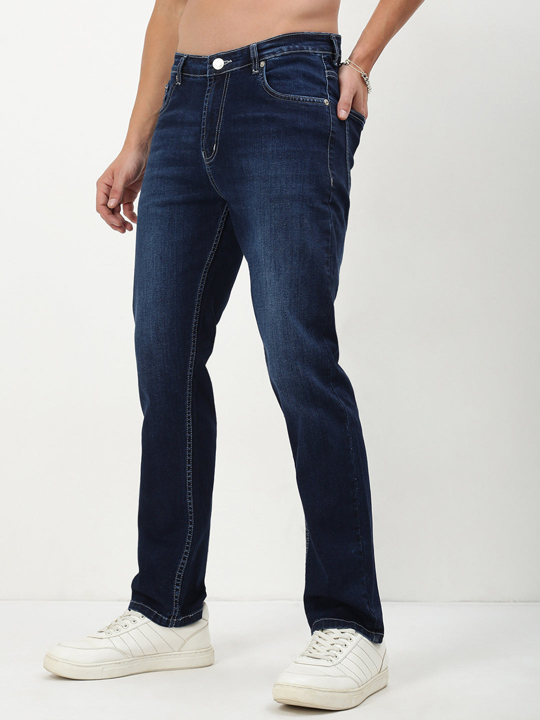 Men Navy Blue Solid Straight Fit Jeans