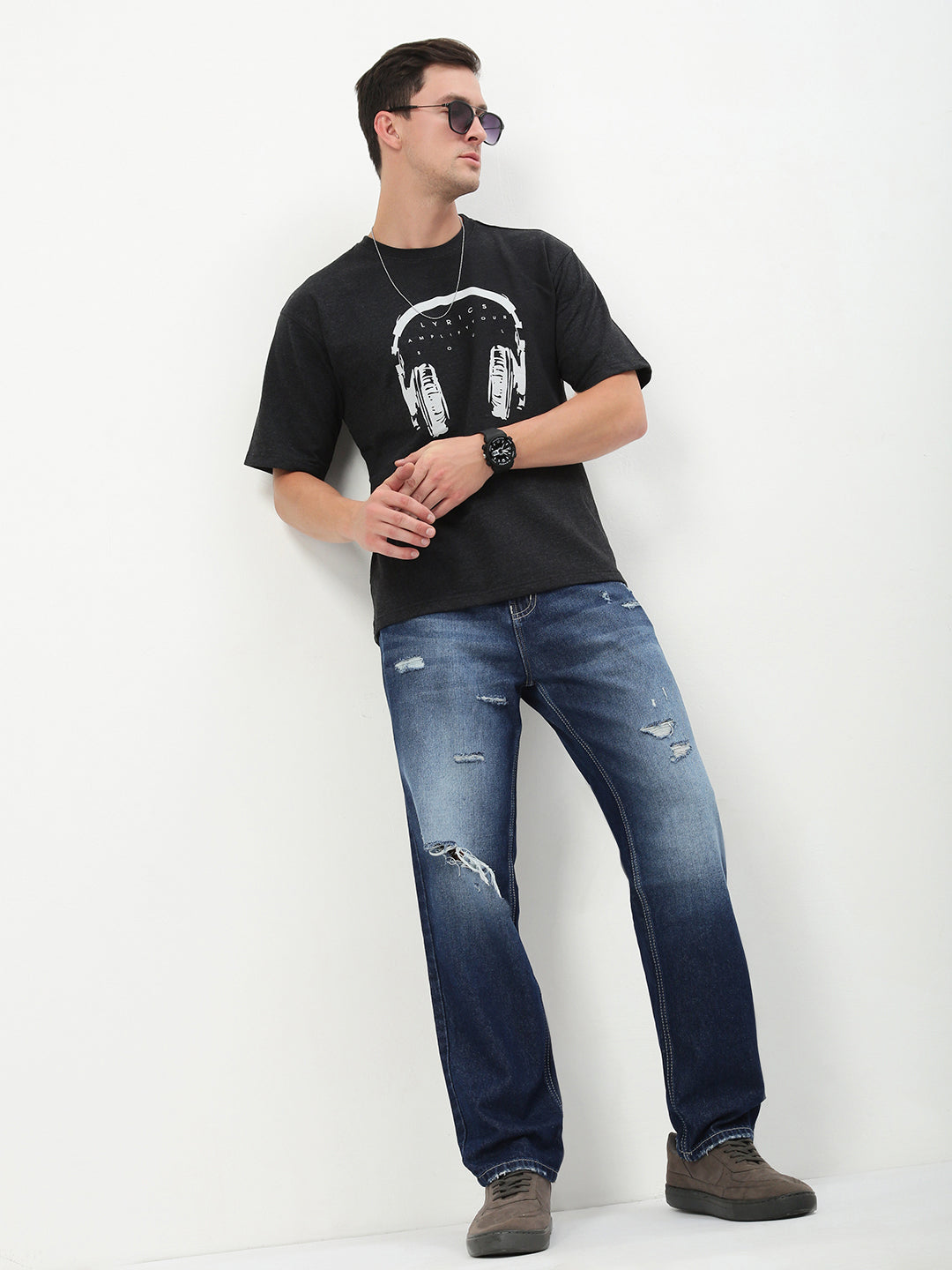 Men Blue Solid Straight Fit Jeans