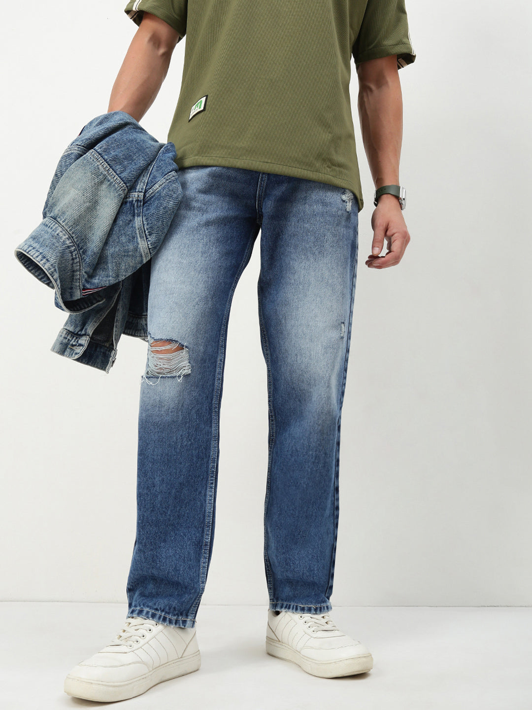 Men Blue Solid Straight Fit Jeans