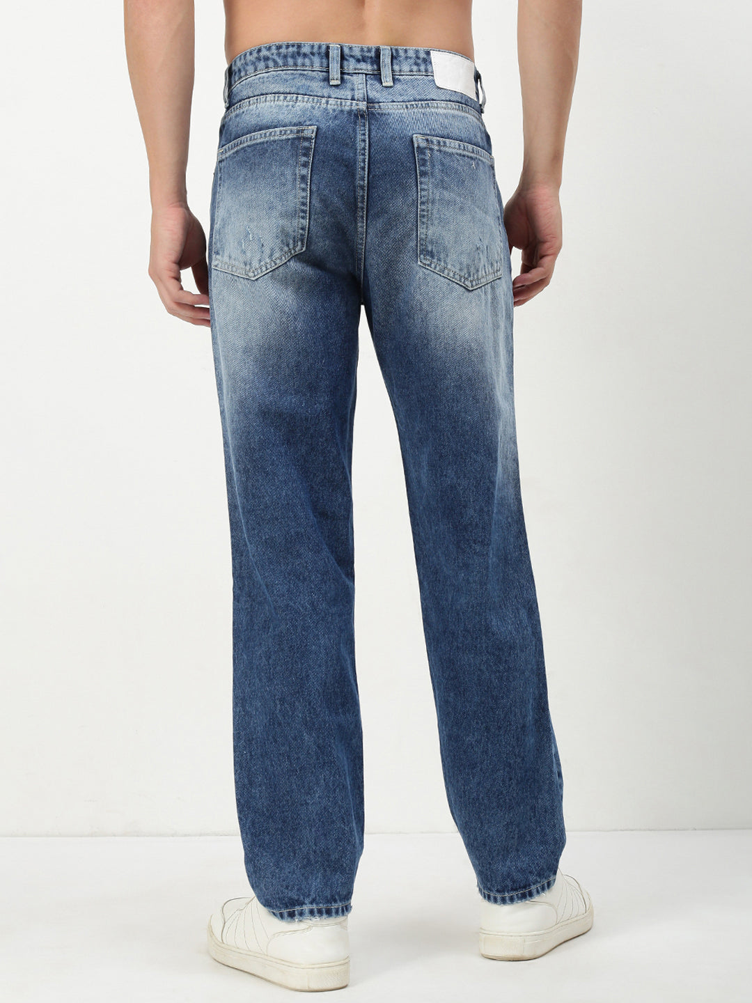 Men Blue Solid Straight Fit Jeans