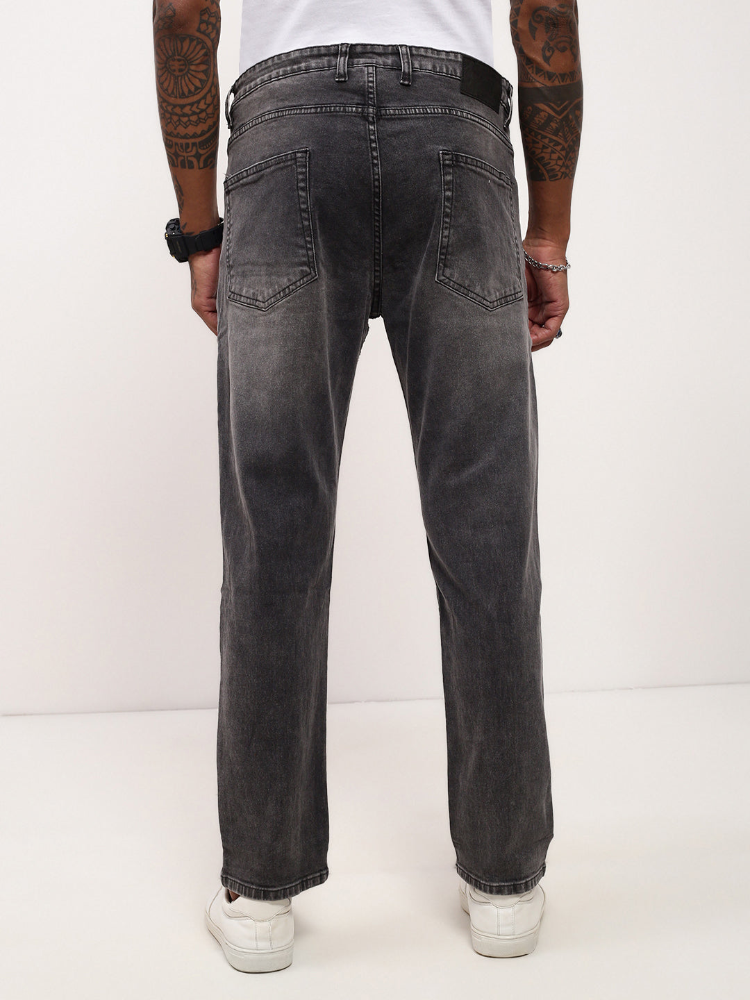 Men Grey Solid Straight Fit Jeans