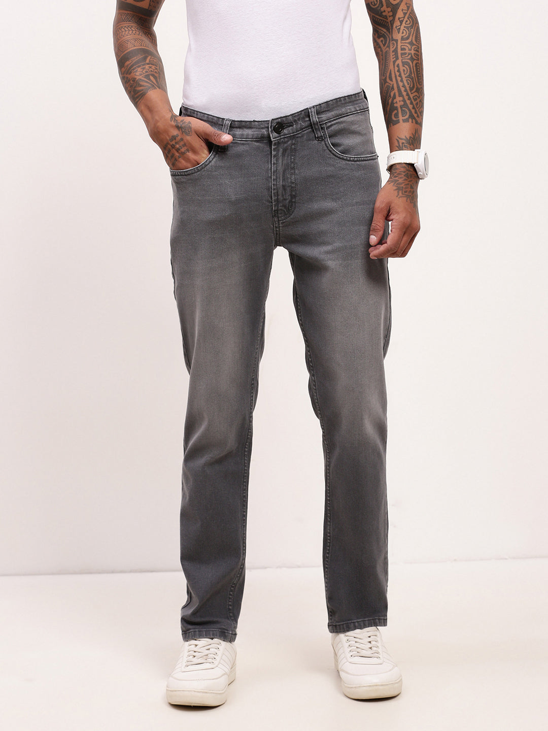 Men Grey Solid Straight Fit Jeans