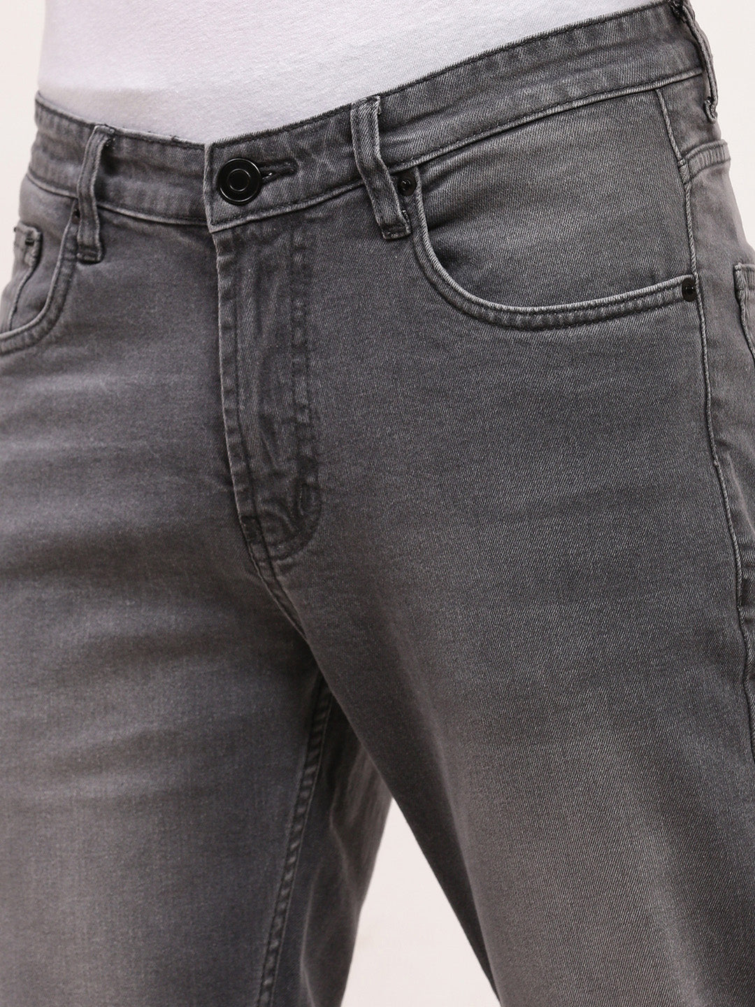 Men Grey Solid Straight Fit Jeans