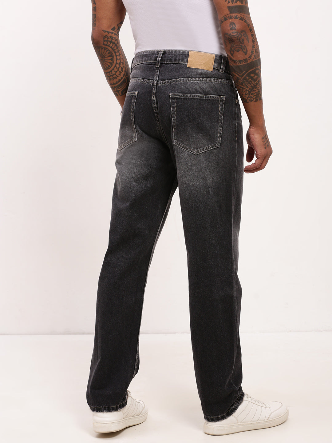 Men Grey Solid Straight Fit Jeans