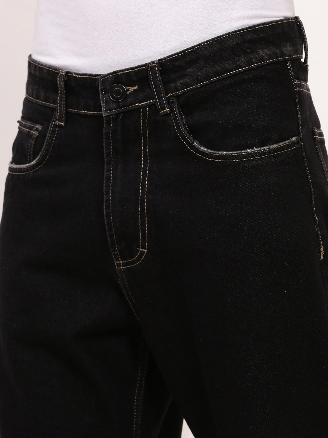 Men Black Solid Straight Fit Jeans