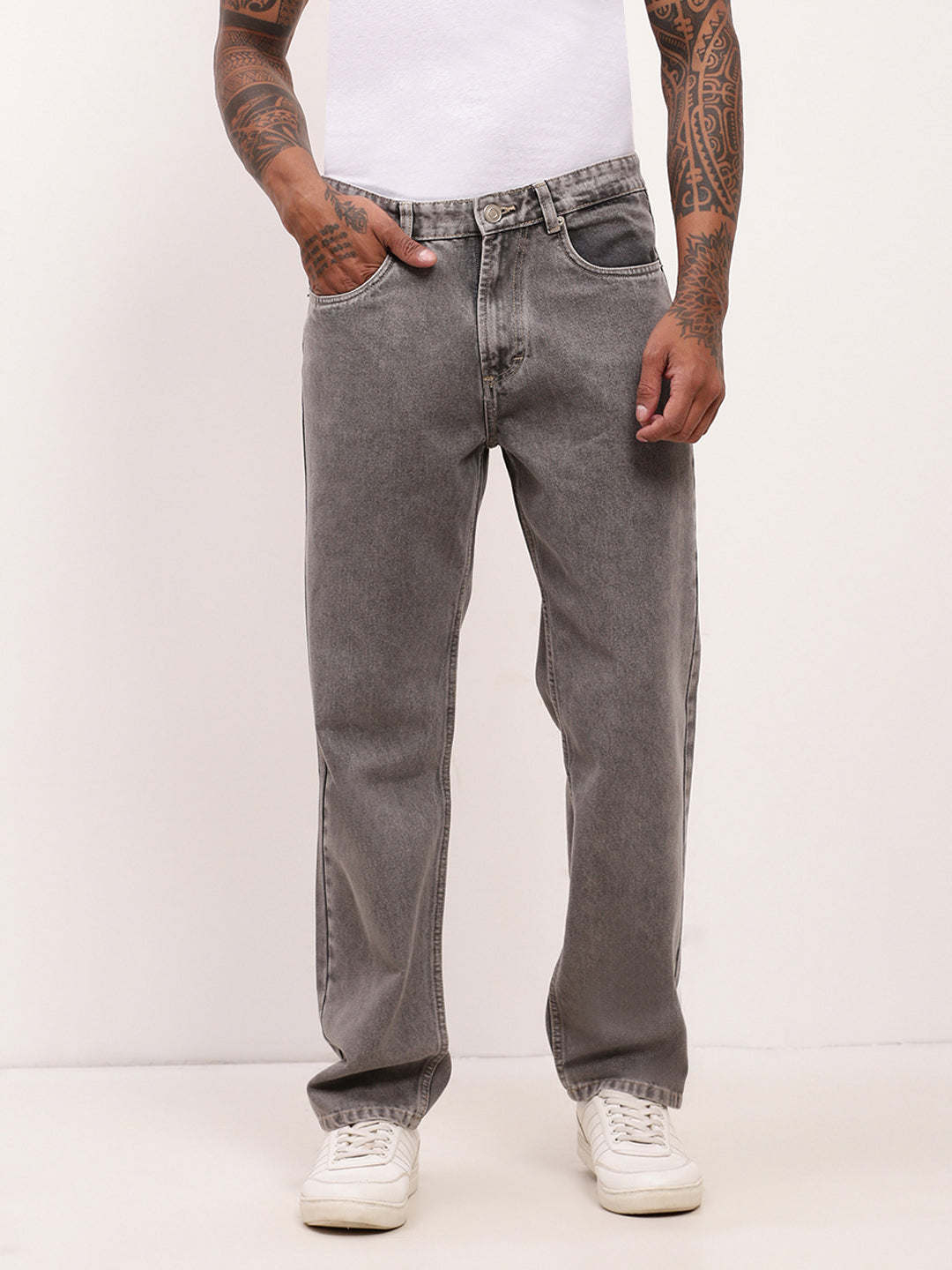 Men Grey Solid Straight Fit Jeans