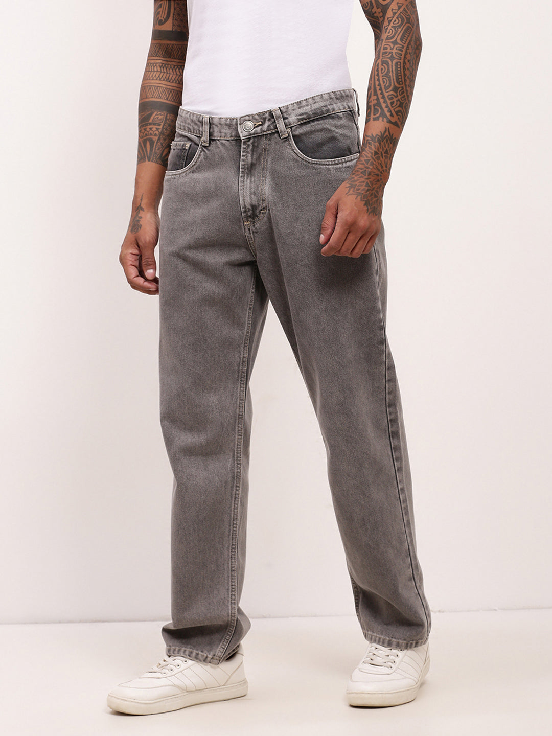 Men Grey Solid Straight Fit Jeans