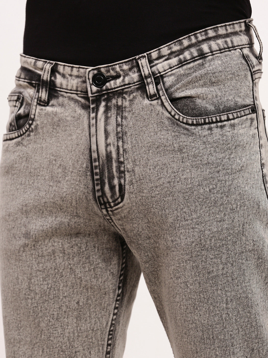 Men Grey Solid Straight Fit Jeans