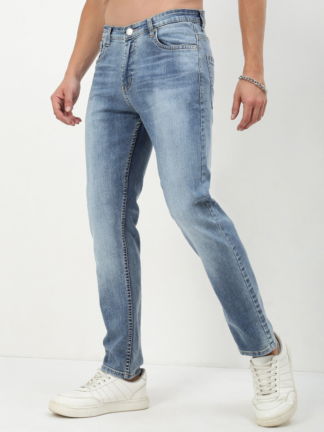 Men Blue Solid Straight Fit Jeans