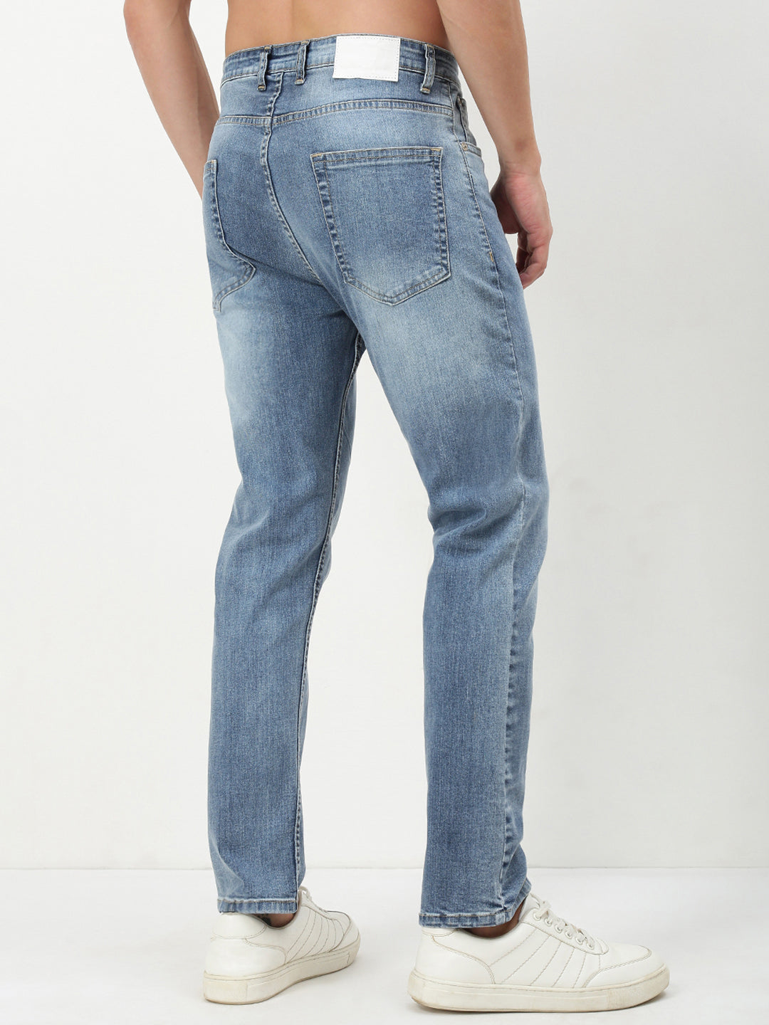 Men Blue Solid Straight Fit Jeans