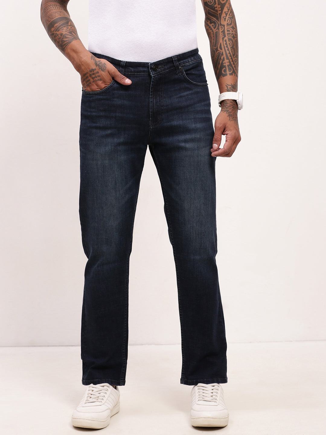 Men Navy Blue Solid Straight Fit Jeans