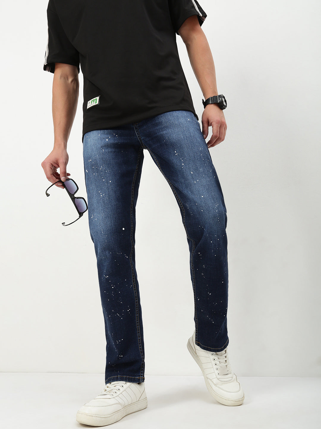 Men Blue Solid Straight Fit Jeans