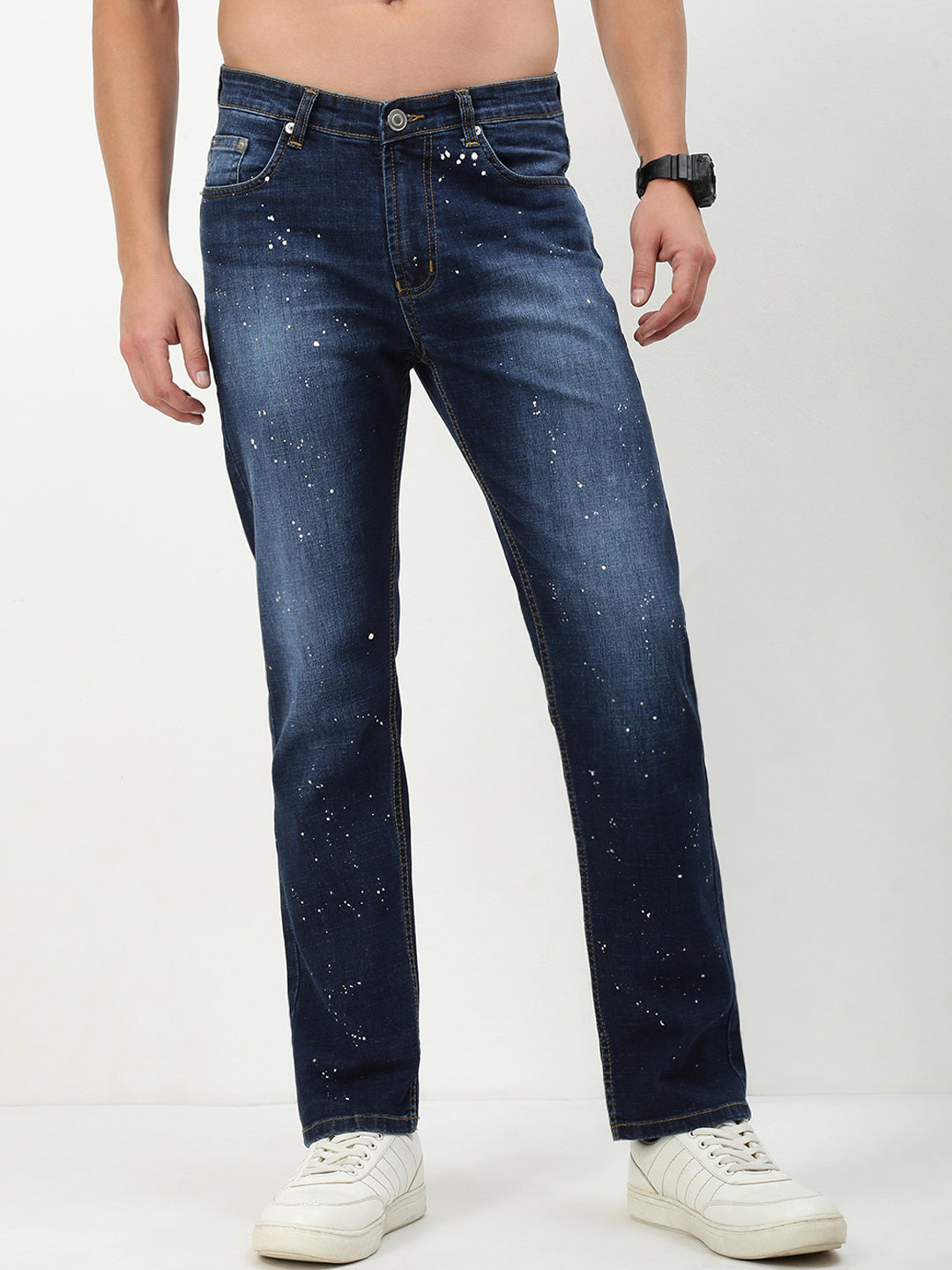 Men Blue Solid Straight Fit Jeans