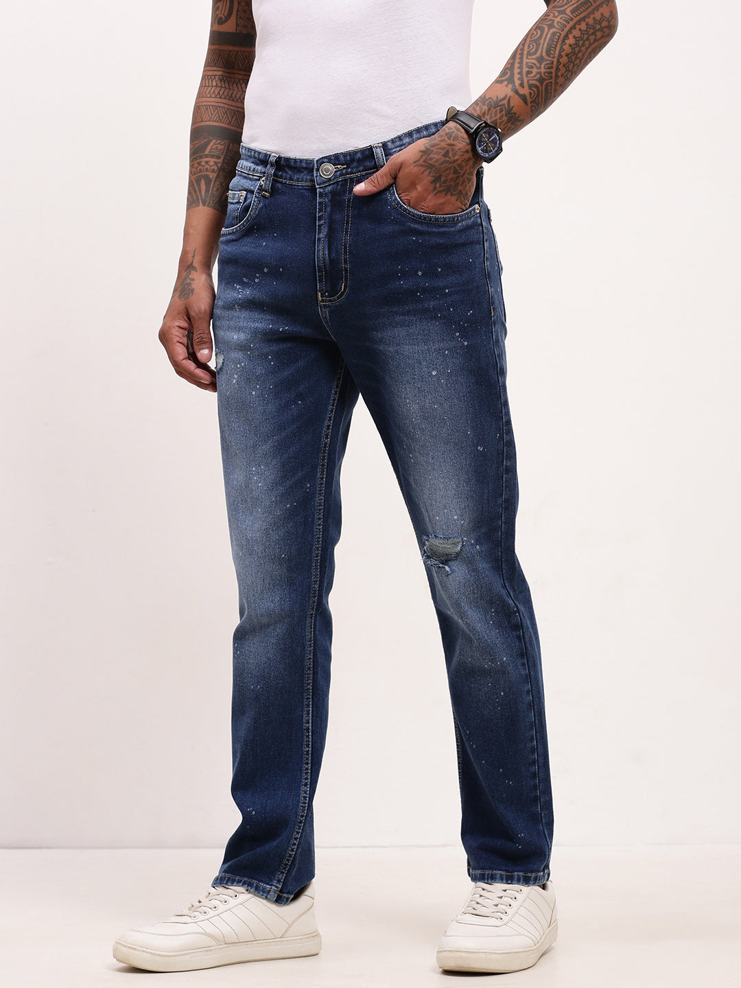 Men Blue Solid Straight Fit Jeans