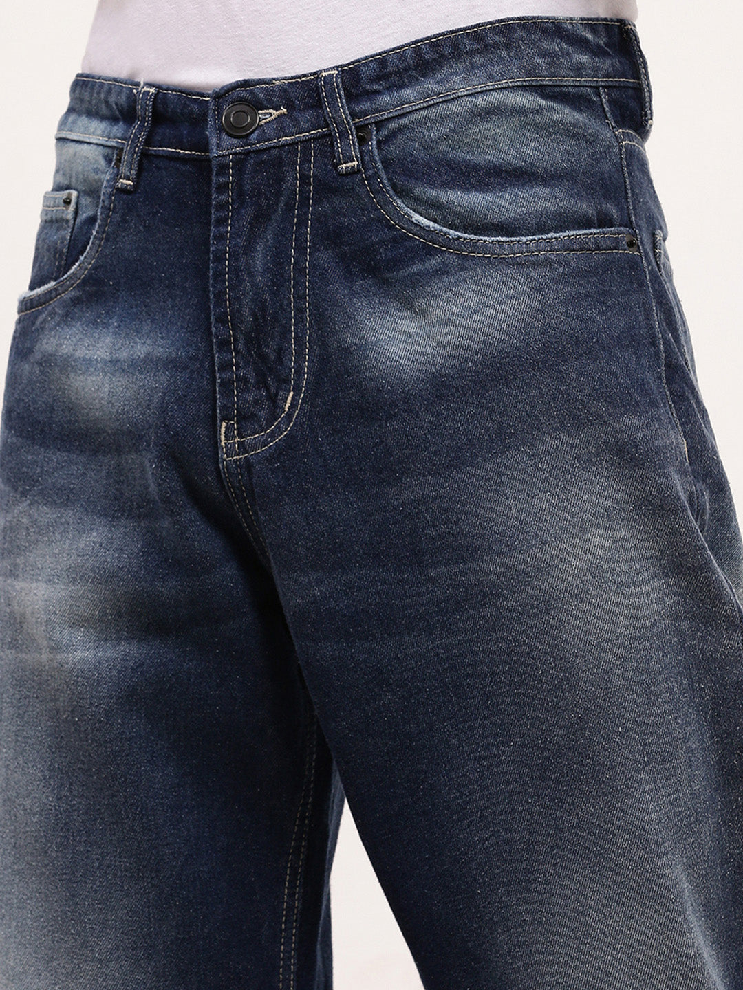 Men Blue Solid Straight Fit Jeans