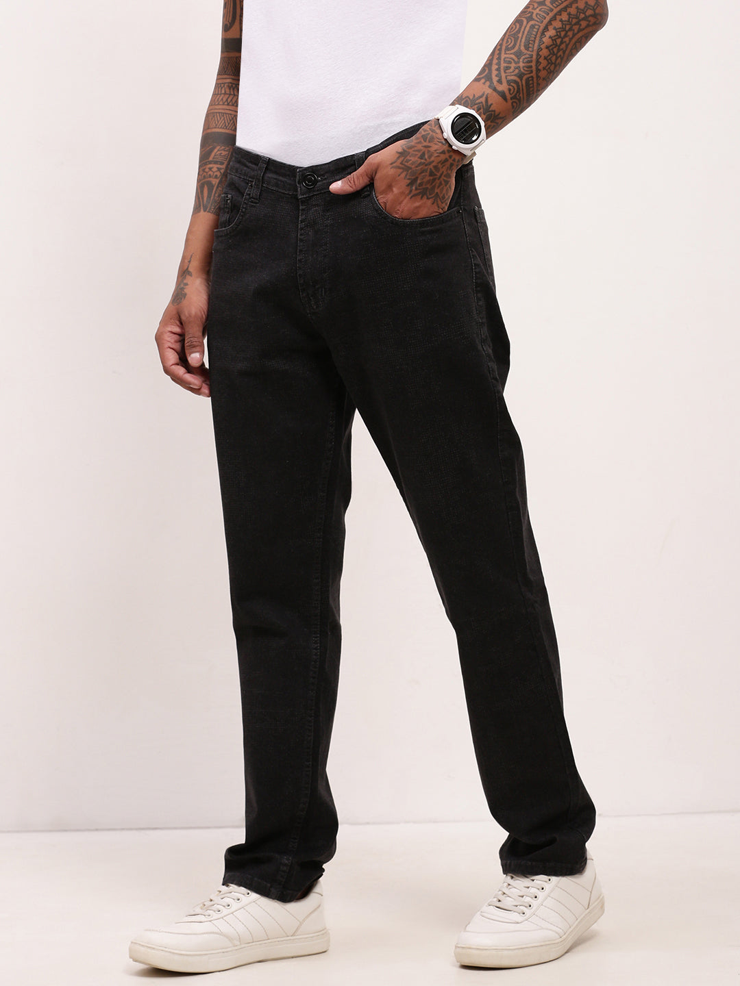 Men Charcoal Solid Straight Fit Jeans